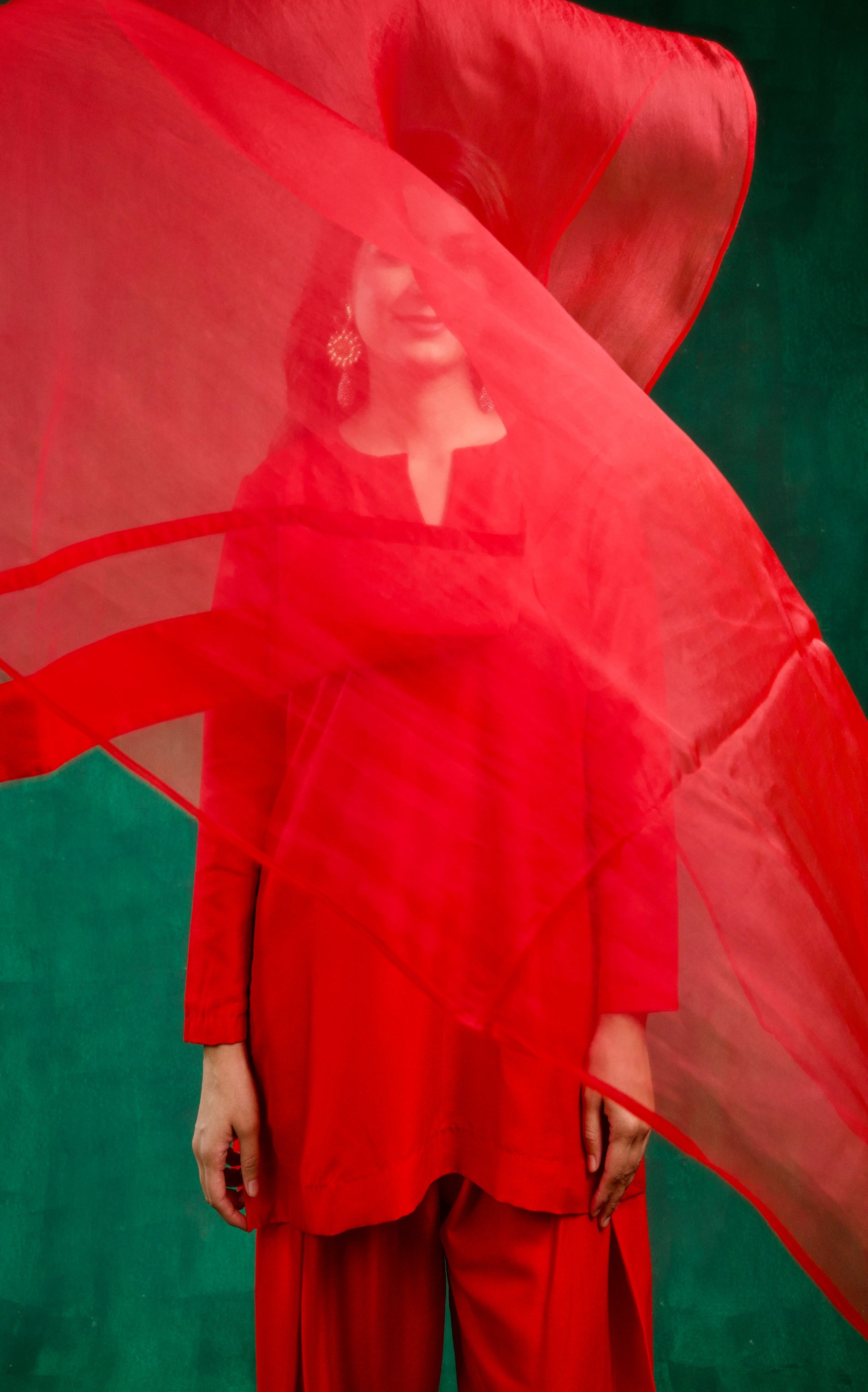 Khwaab Kurta Set - Red