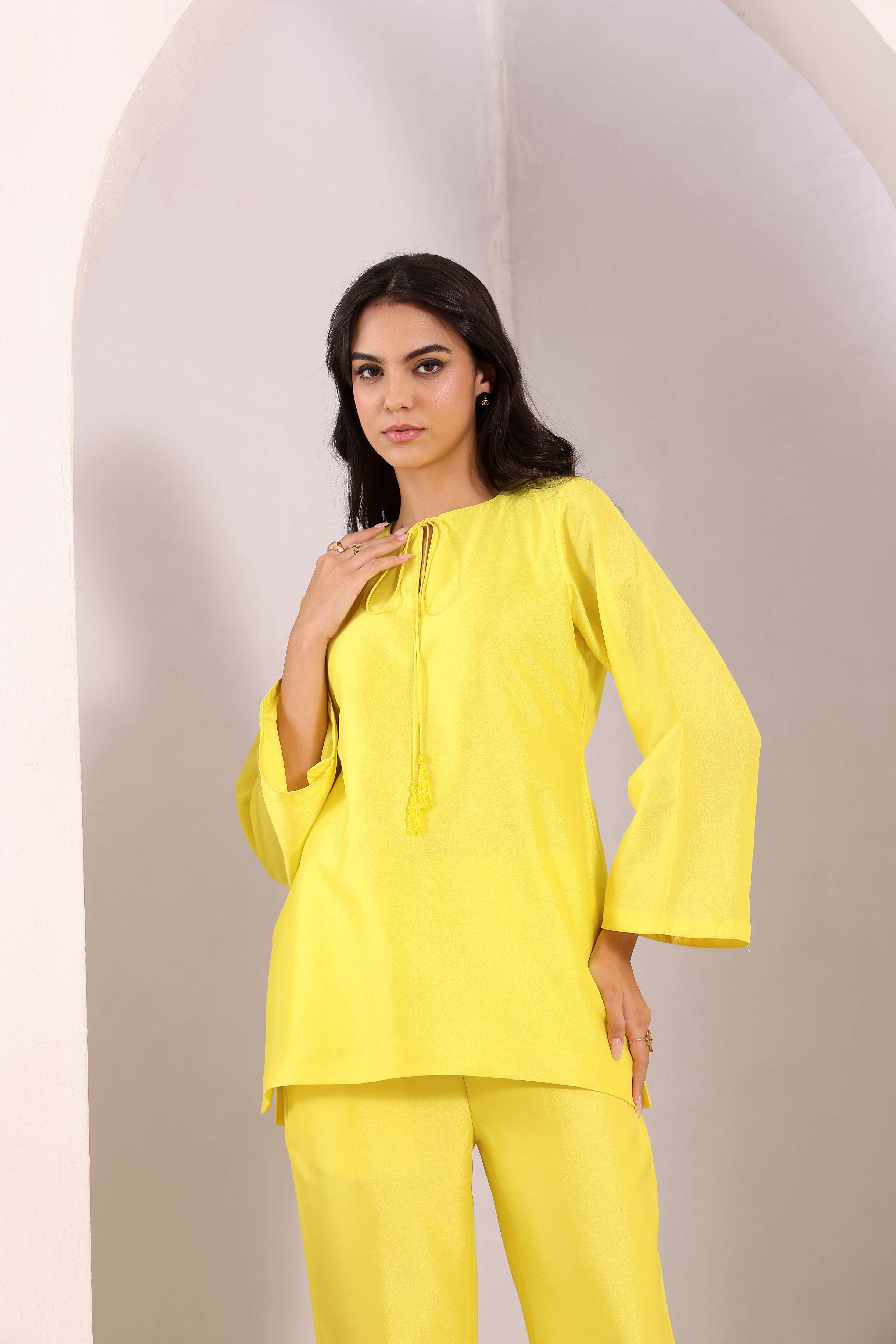 Dilruba Kurta Set - Yellow