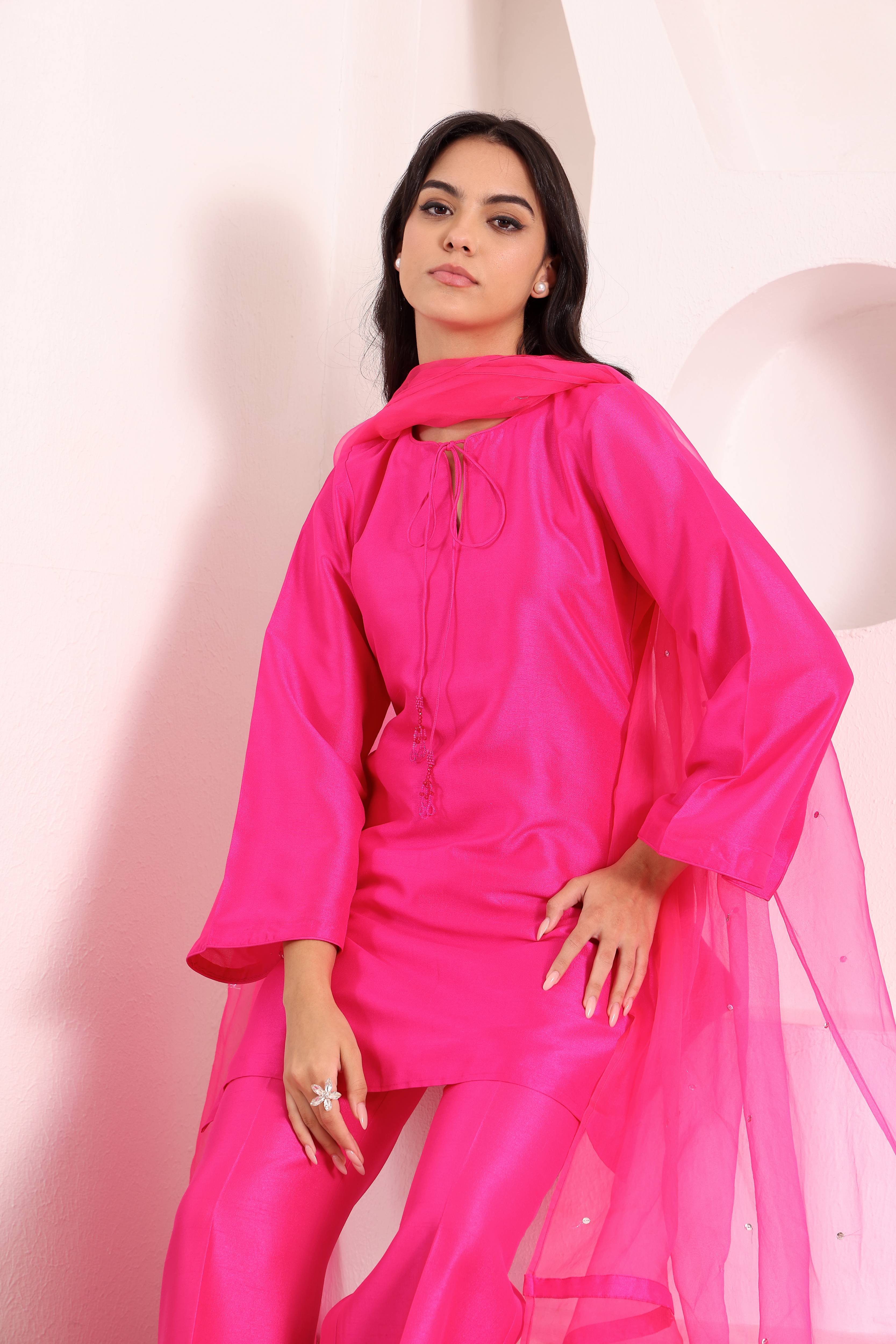 Dilruba Kurta Set - Pink